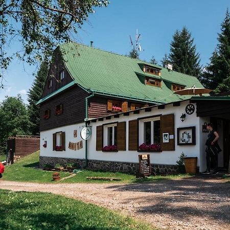Penzion La Baita Бранна Экстерьер фото