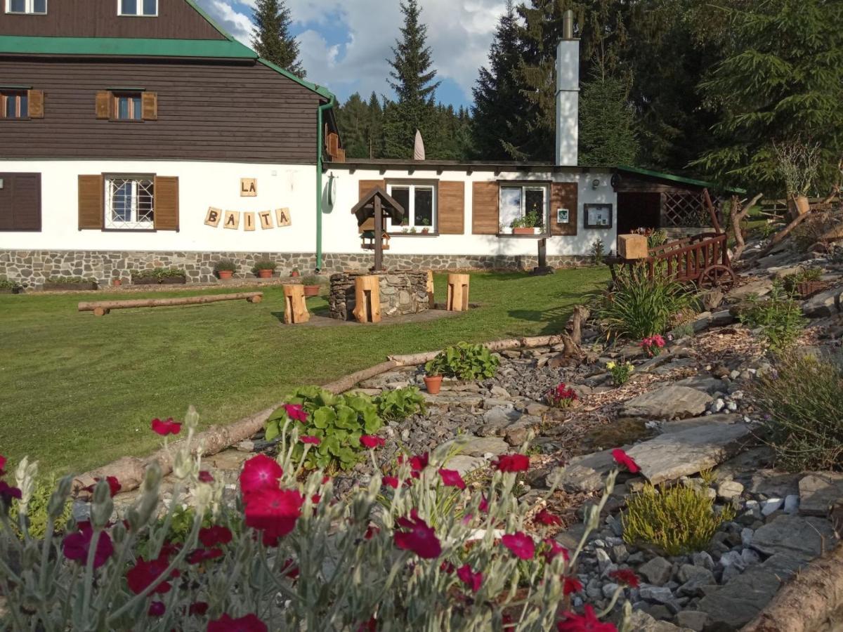 Penzion La Baita Бранна Экстерьер фото