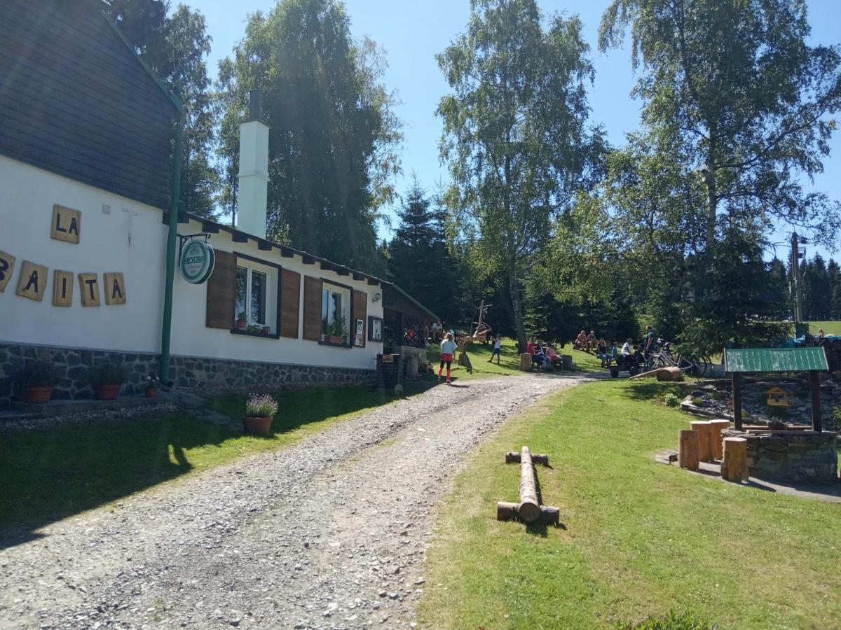 Penzion La Baita Бранна Экстерьер фото